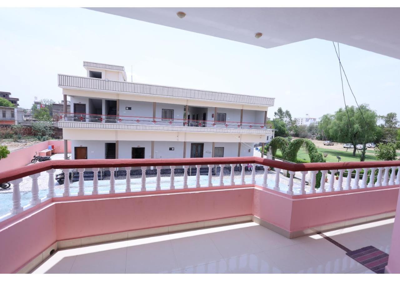Goyal Bhawan Hotel Khātu Exterior foto