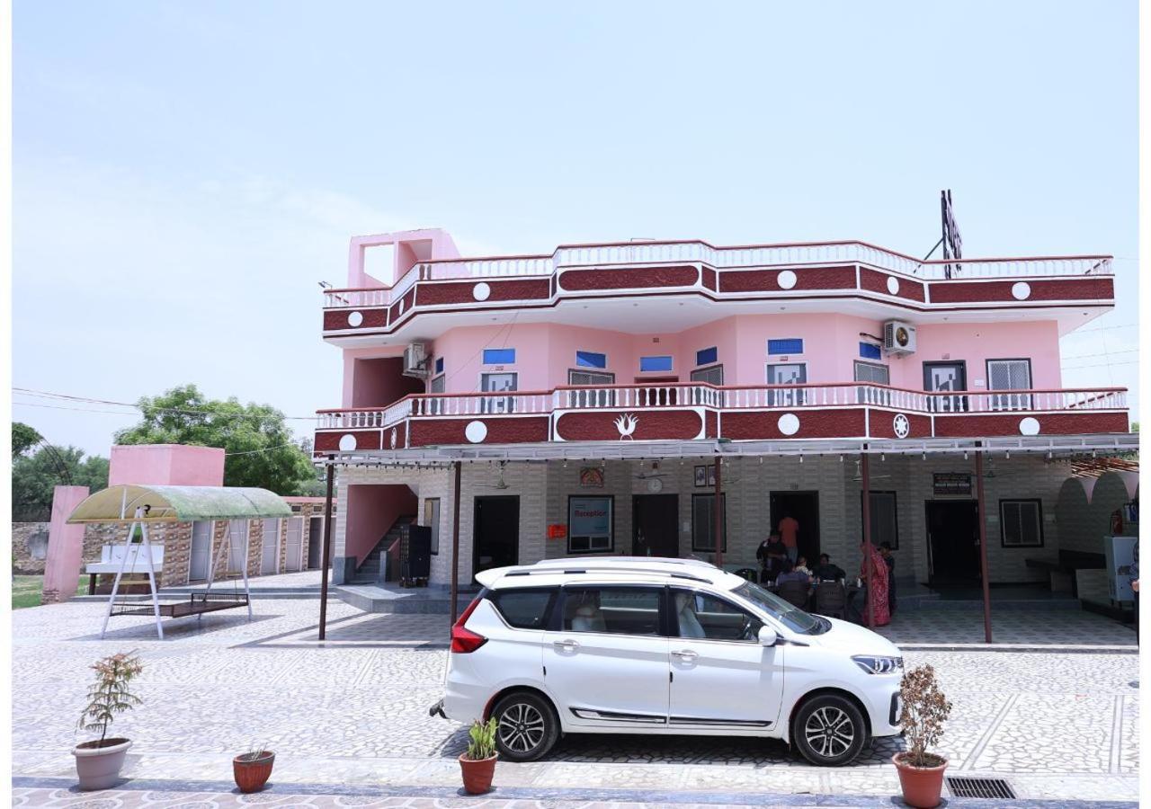 Goyal Bhawan Hotel Khātu Exterior foto